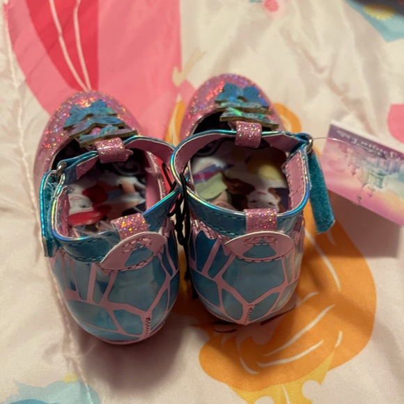 Disney Princess Toddler Mulan Dress Shoes NWT size 7 available - Picture 3 of 3